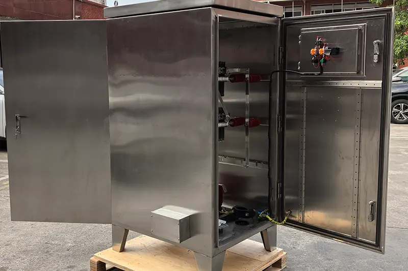 Rozsdamentes acél rácstechnológiával továbbfejlesztett nagy ellenállású földelési megoldások