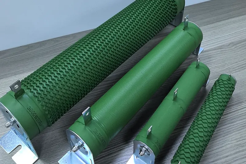 A nagy teljesítményű kerámia ellenállások kiváló hőelvezetést biztosítanak a vontatás és a megújuló energia érdekében